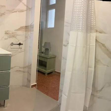 Апартаменти Naranja Centro *